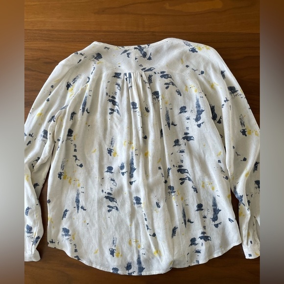 See U Soon Cream Blue Yellow Print Button Up Top - Picture 2 of 9